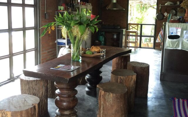 Tongpun Escape Hostel