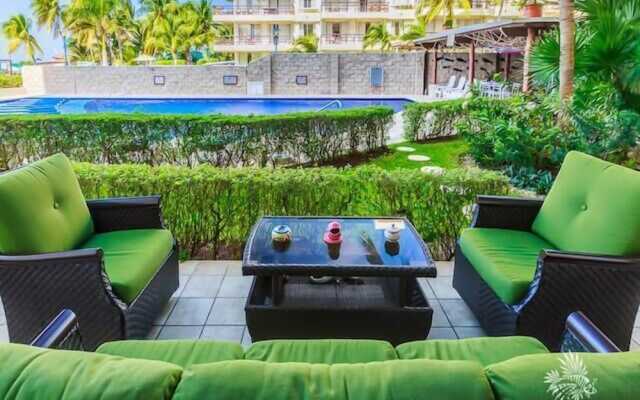 Ixchel - Ground Floor One Bedroom Suite 2108