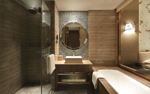 Four Points By Sheraton Luohe