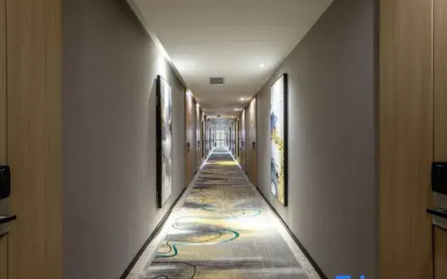 Lezhi Little Shell Hotel