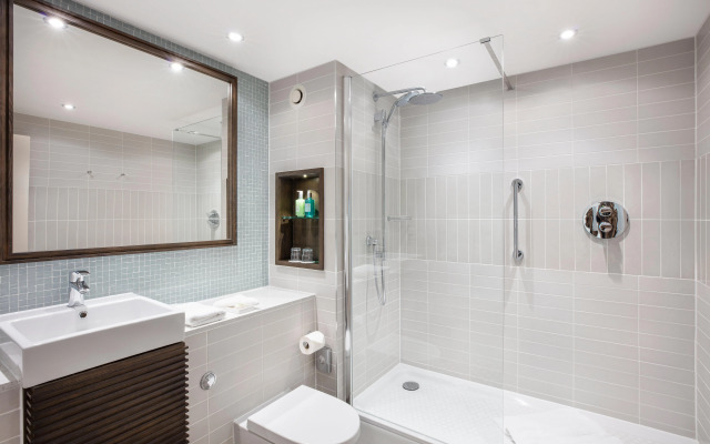 Staybridge Suites London Heathrow - Bath Road by IHG