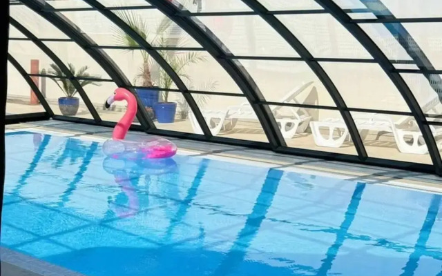 2 Bedroom Holiday Apartment, Pool