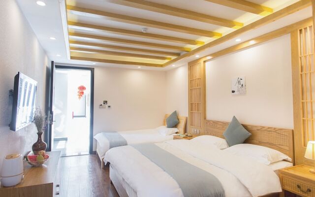 Lijiang Gemmer Hotel