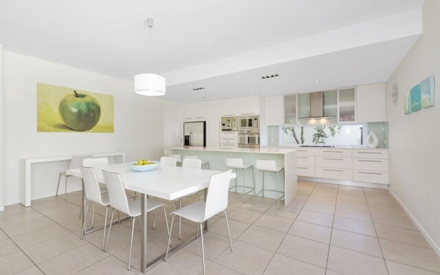 Kingscliff Beach Holiday House @ Salt Village