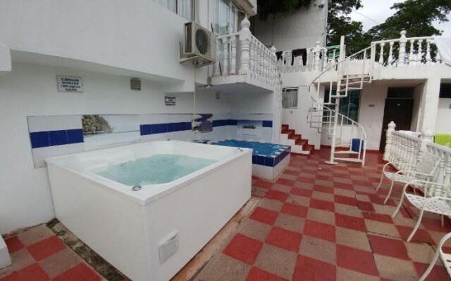 Hotel Quinta Casa Blanca
