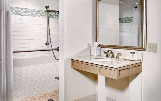Sea Crest Beach Resort