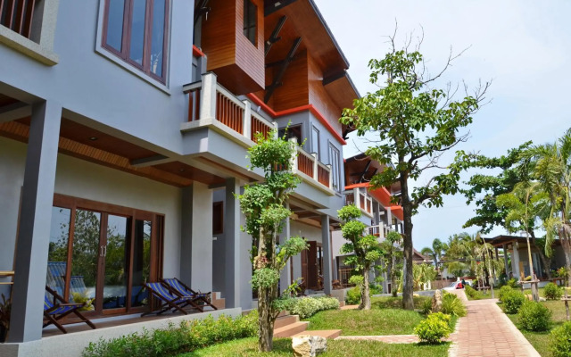Lanta Intanin Resort