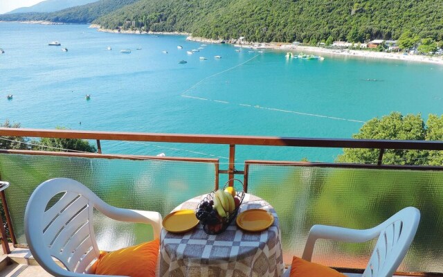 Nice Home in Rabac With Wifi and 2 Bedrooms