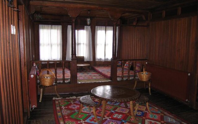 Hadjigergy's Guest House