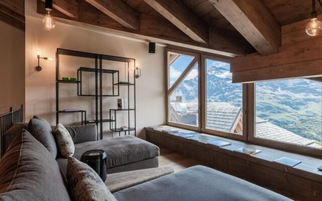 Sunny Valley Mountain Lodge