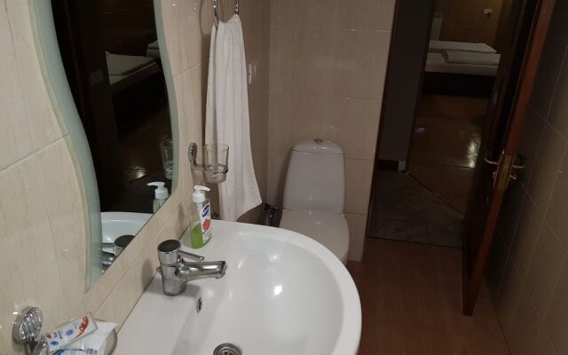 Prime Hotel & Hostel