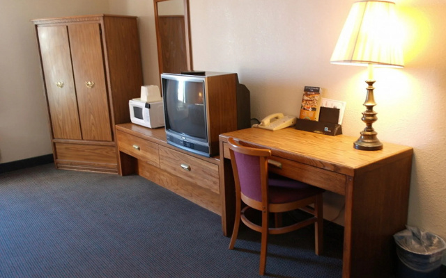State Line Inn