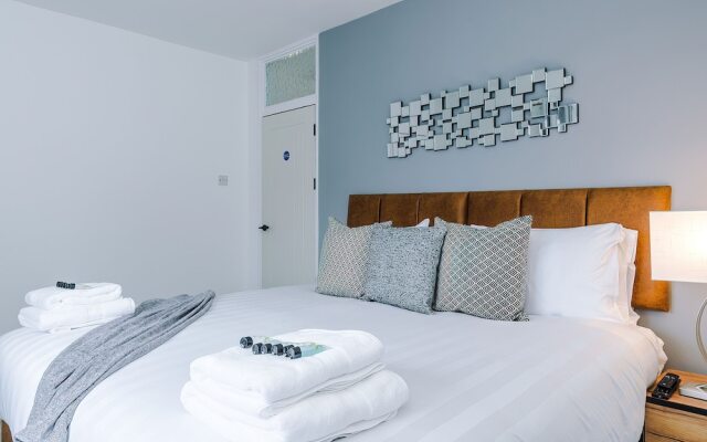 New 2 Bed House Merseyside Sleeps 5
