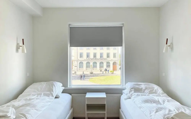 Day Dream Townhall Square Apartments