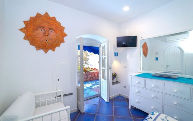 Villa Blue Eyes