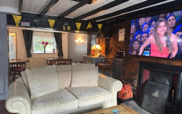 Carpenters Arms