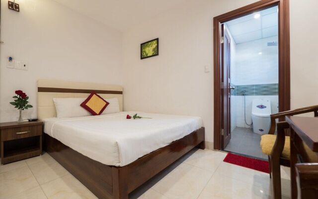 Golden House Hotel