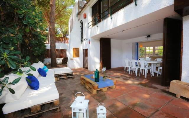 Villa Vista a la Playa Para 13 Personas en Cambrils