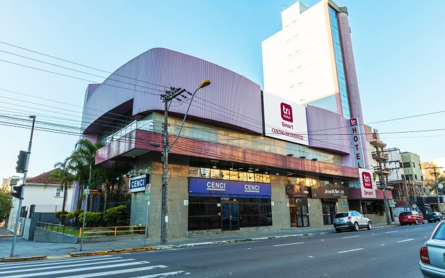 Tri Hotel Smart Caxias