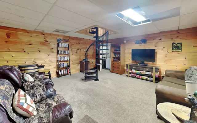 Scooter Bears Den by Jackson Mountain Rentals