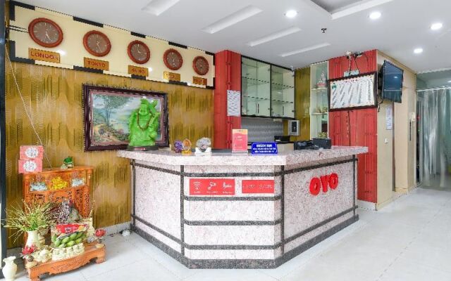 OYO 241 Hp Home Hotel