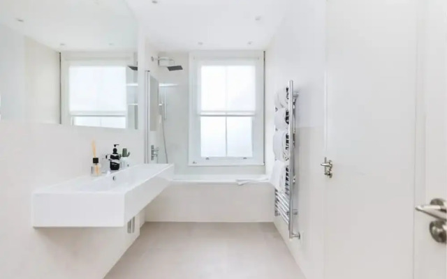 The Latimer Wonder - Stunning 5bdr House With Garden