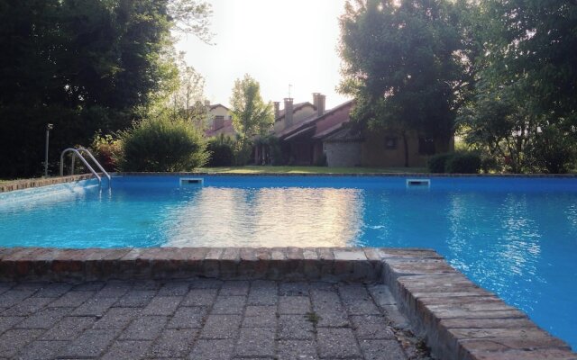 Beautiful and Quiet Villa In Residence In The Po Delta Oasis