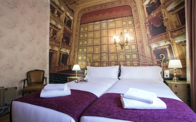 Casual del Teatro Madrid Hotel