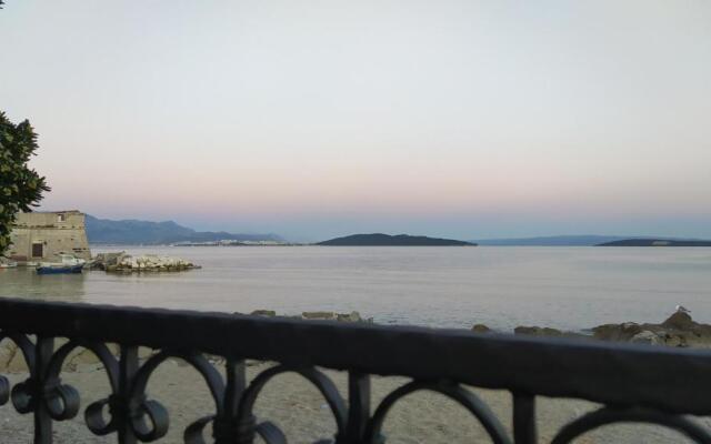 Apartment Mornar