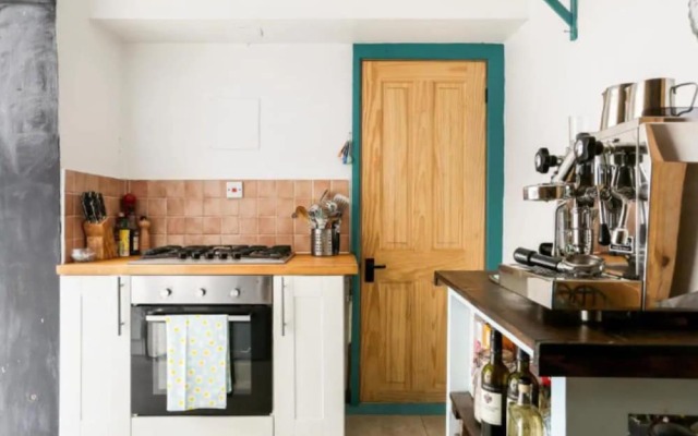 2 Bedroom Montpellier Home