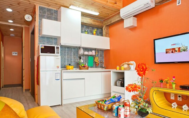 Daebudo Athens Pension