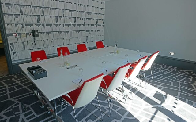 Village Hotel London Watford