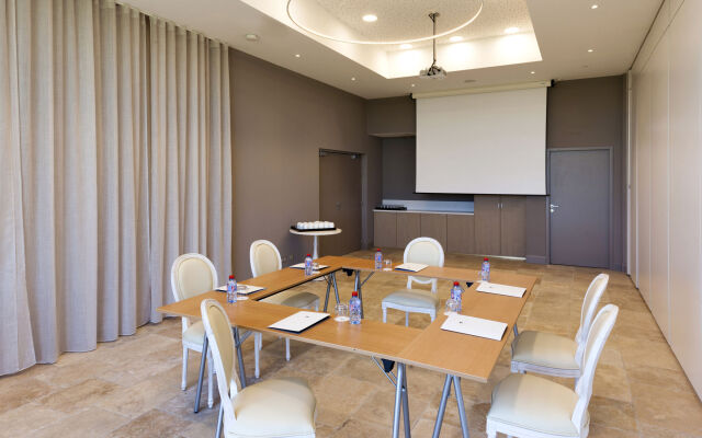 Mas des Herbes Blanches Hotel & Spa - Relais & Châteaux