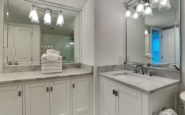 Shoreline Towers by Southern Vacation Rentals