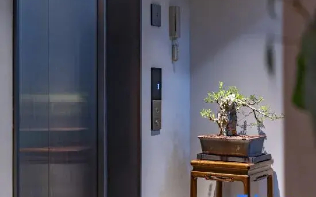 Wuyi Mountain Mingxi Hall Tea House