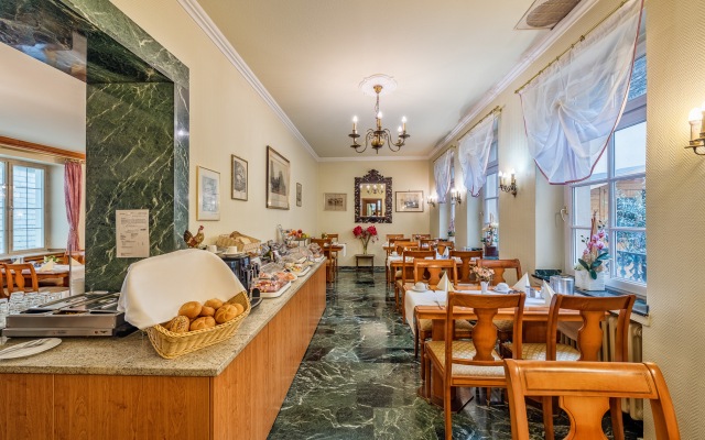 Windsor Hotel