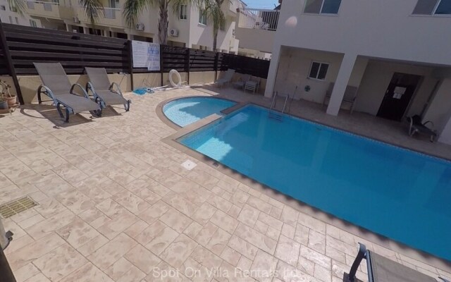 Timeo Apartment