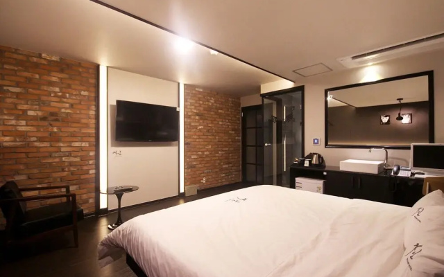 Busan Songjeong Hotel Gain