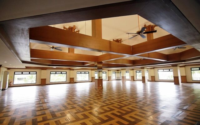 The Suites at Mount Malarayat