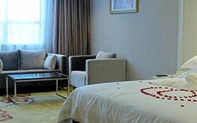 Vienna Hotel Guangzhou Qiaonan Aoyuan Square