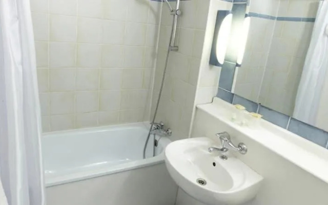 Hôtel Restaurant Campanile Issoudun