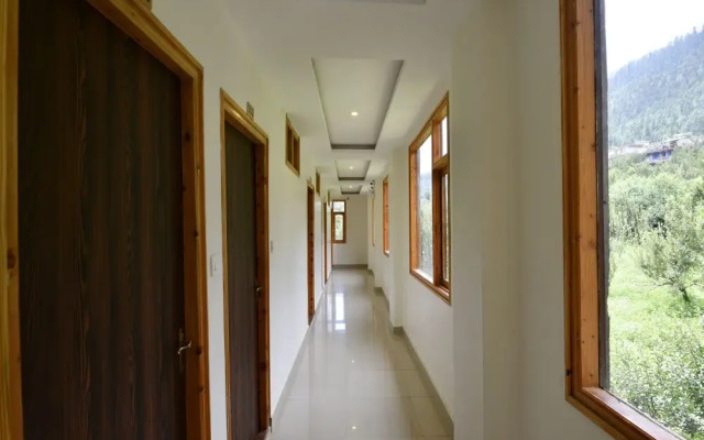 OYO 10764 Hotel Hadimba Manali