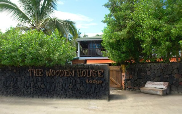 The Wooden House Lodge