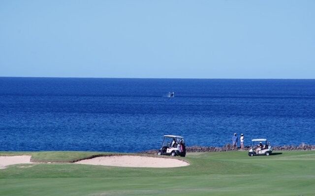 Halii Kai 9g 3 Bedroom Condo by RedAwning