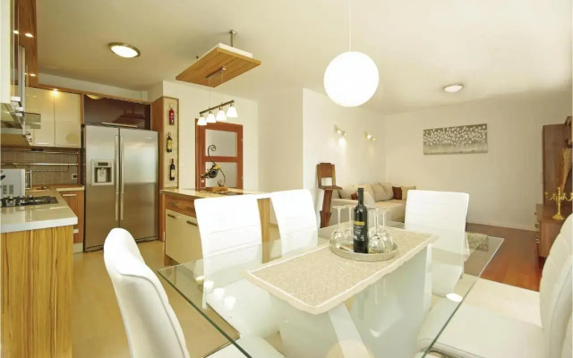 Three-Bedroom Holiday Home in Zagvozd