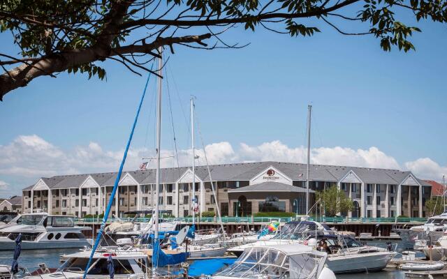 Doubletree by Hilton Hotel Racine Harbourwalk
