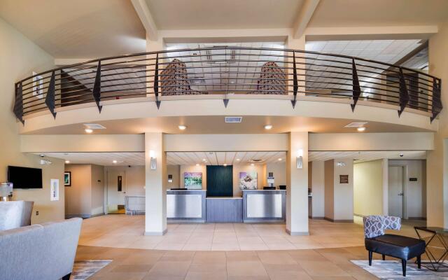 Best Western Plus Chena River Lodge