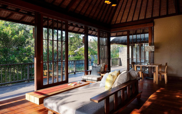 HOSHINOYA Bali