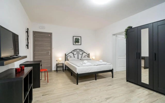 Residence & Pool Villa Schwarz Suites