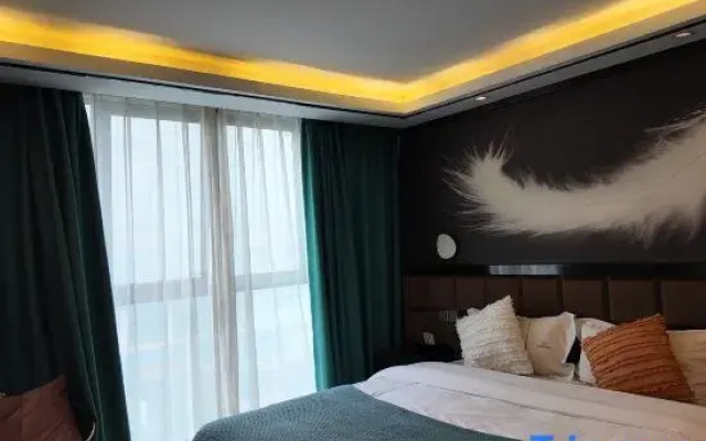 Kai mesi E sports Hotel
